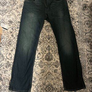 loose fit vintage jeans